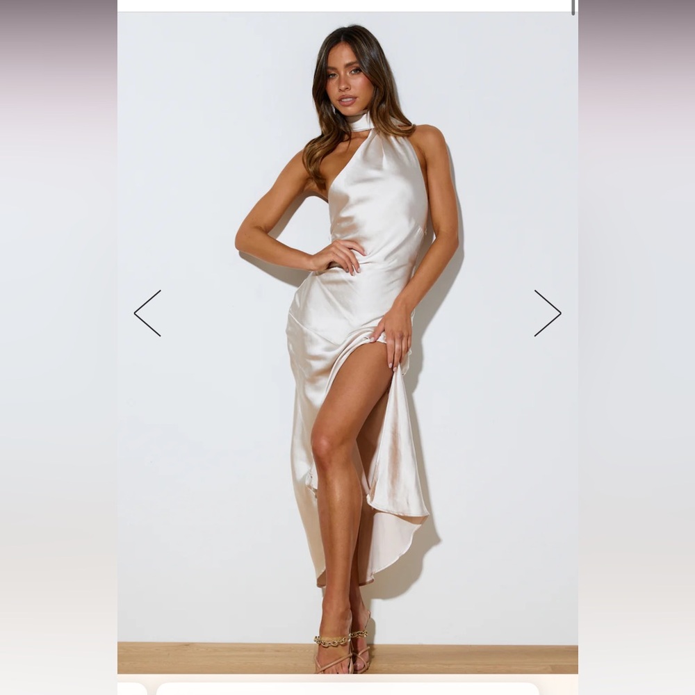 Hello Molly ATHENIAN SATIN MAXI DRESS CHAMPAGNE size small